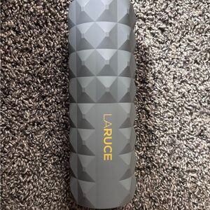 LARUCE Gray Textured Bottle
